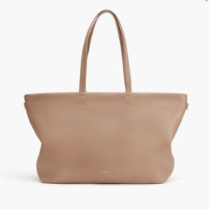 Cuyana pebbled pink leather zipper tote. Classic Easy Zipper Tote